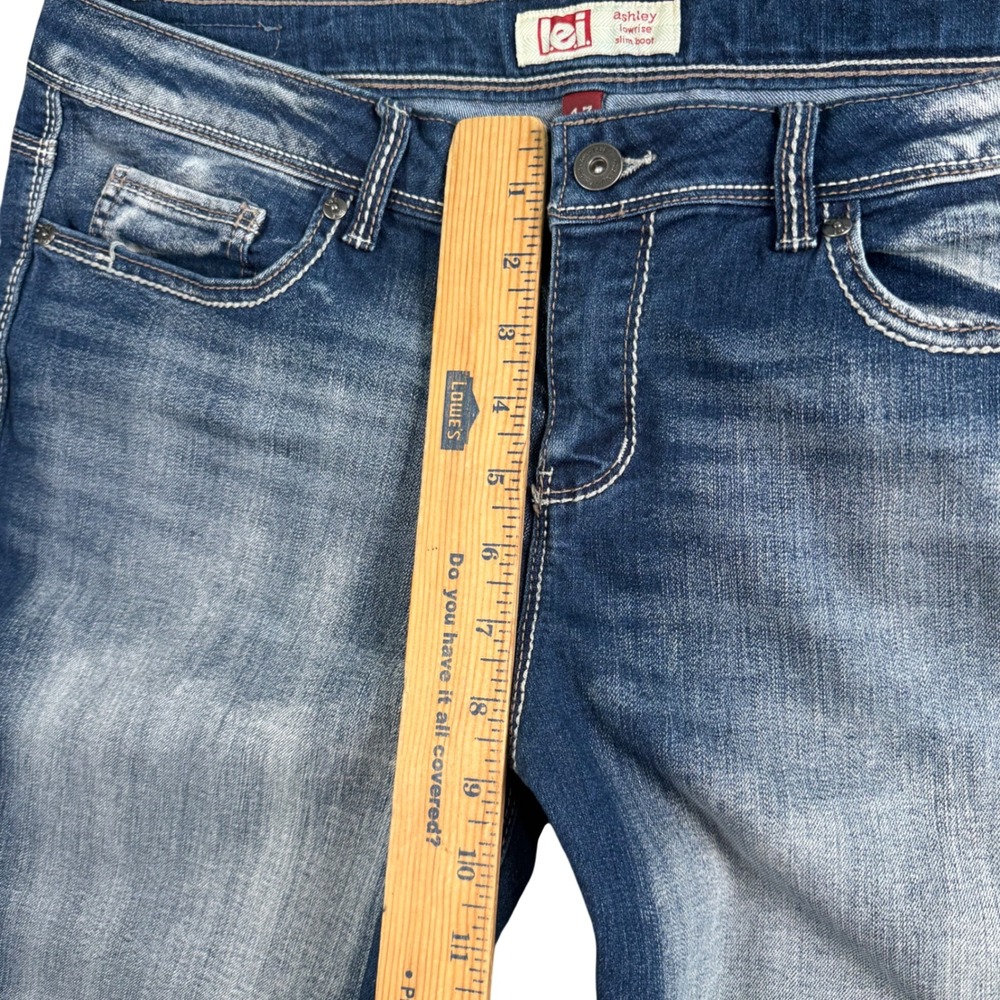 LEI Ashley Low Rise Bootcut Jeans Juniors 13 Y2K Distressed Baddie Indie Sleaze - Picture 7 of 13